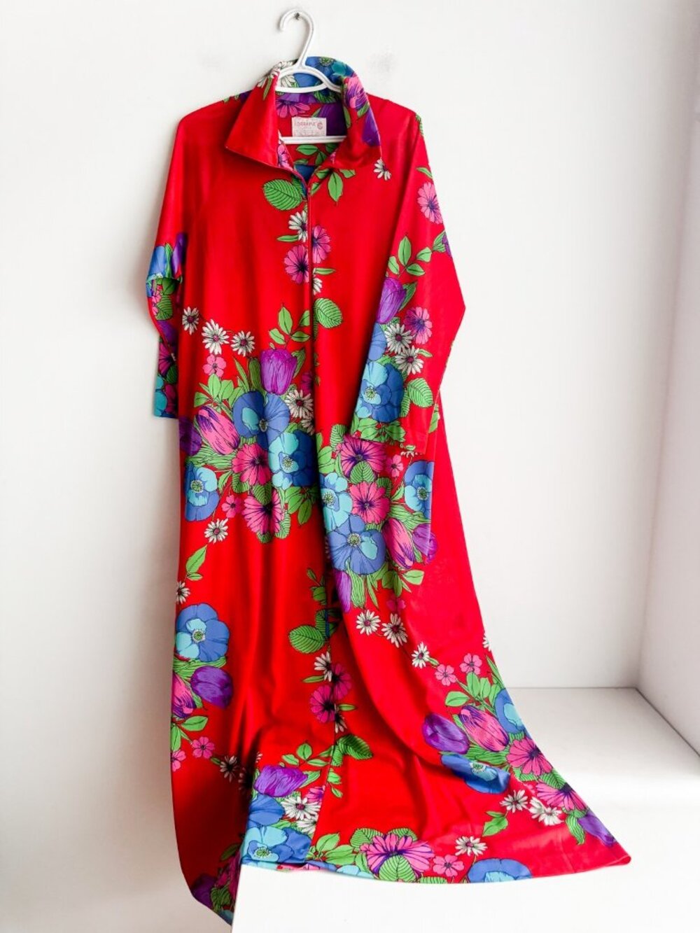 Vintage Lorraine Red Bright Floral House Dress L - Picture 2 of 6